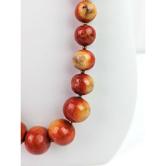 Vintage Graduated Apple Sponge Coral Bead Necklace 29 inch Gold Tone Spacers - Picture 4 of 9